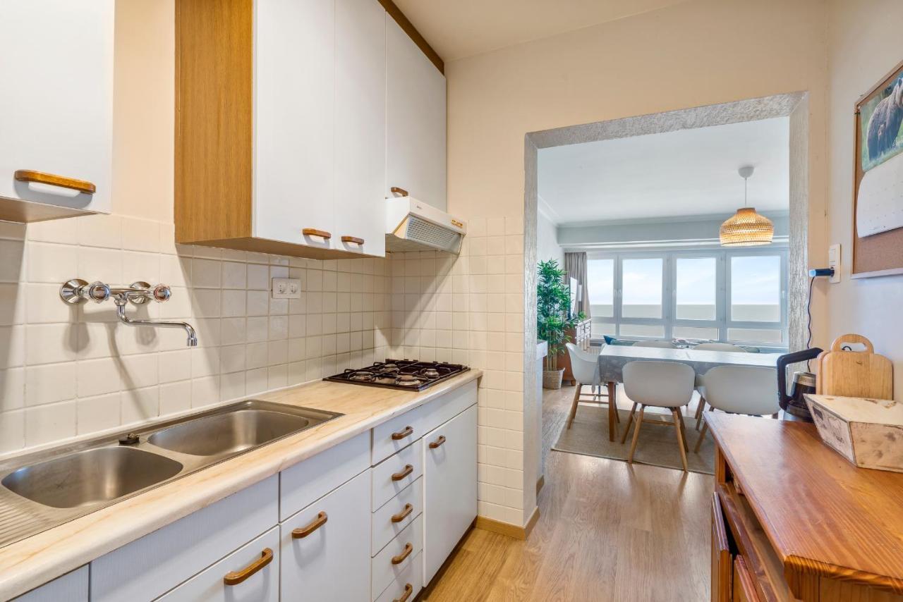 Zonnig Familie App Op Zeedijk Met Zeezicht Voor 6P Apartment ออสเทนด์ ภายนอก รูปภาพ