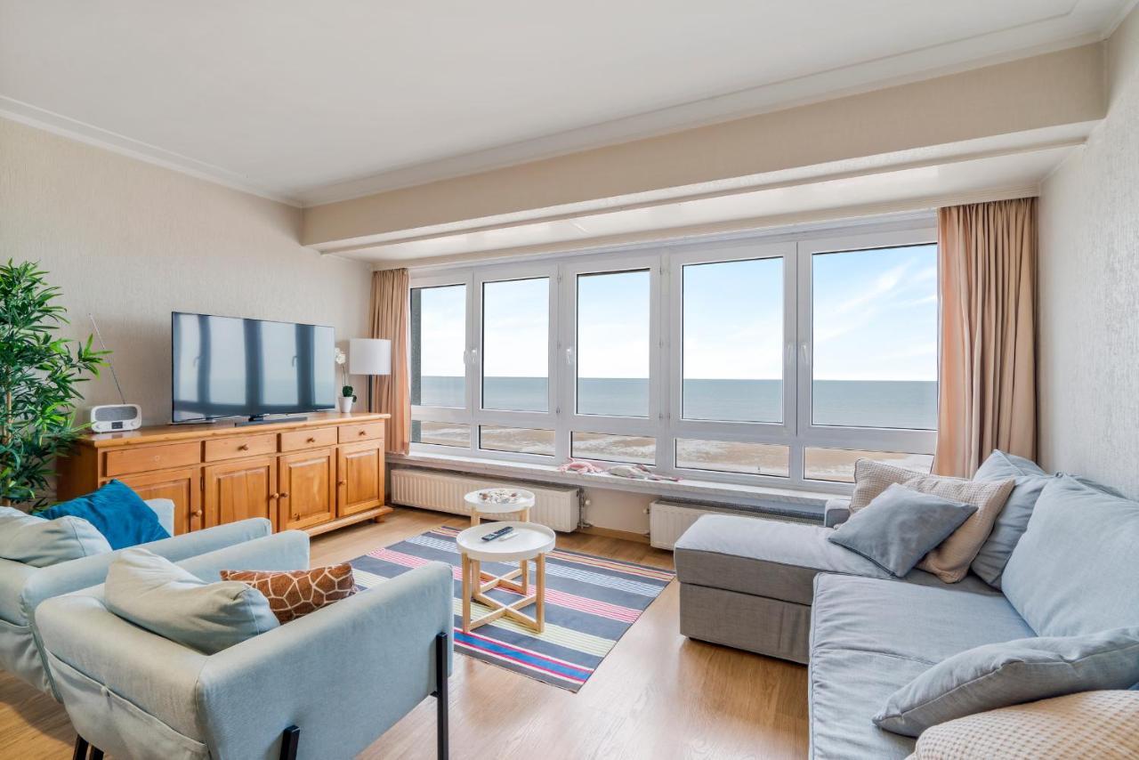 Zonnig Familie App Op Zeedijk Met Zeezicht Voor 6P Apartment ออสเทนด์ ภายนอก รูปภาพ