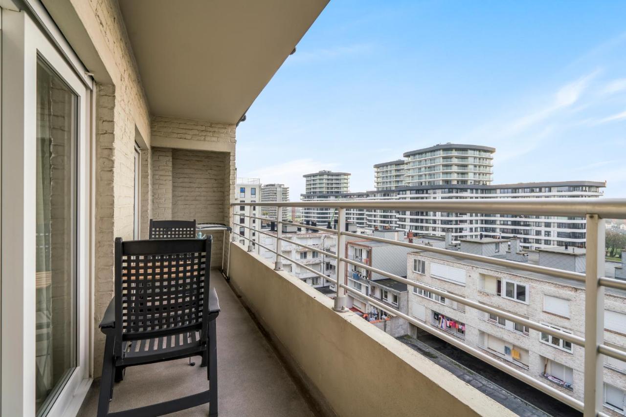 Zonnig Familie App Op Zeedijk Met Zeezicht Voor 6P Apartment ออสเทนด์ ภายนอก รูปภาพ